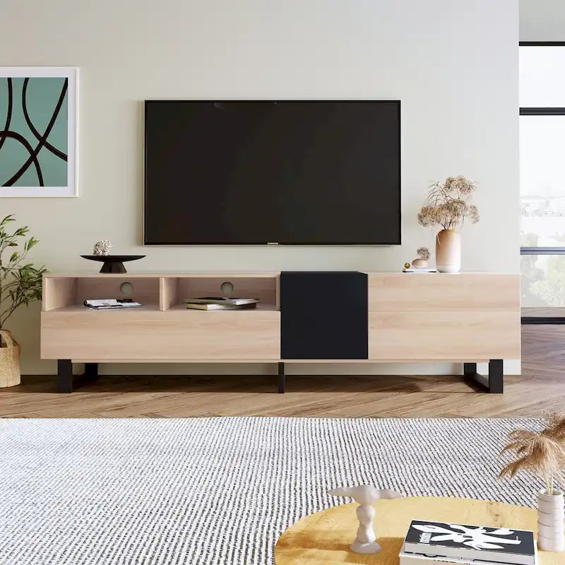 Meuble TV blanc moderne avec portes abattantes et étagères réglables