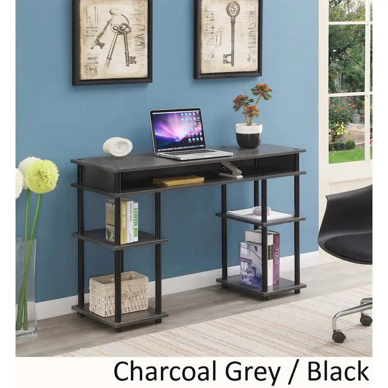 Bureau d'ordinateur noir à assemblage sans outils avec étagères ouvertes à plusieurs niveaux et pieds chromés
